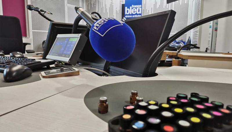 mini-huiles-essentielles-radio