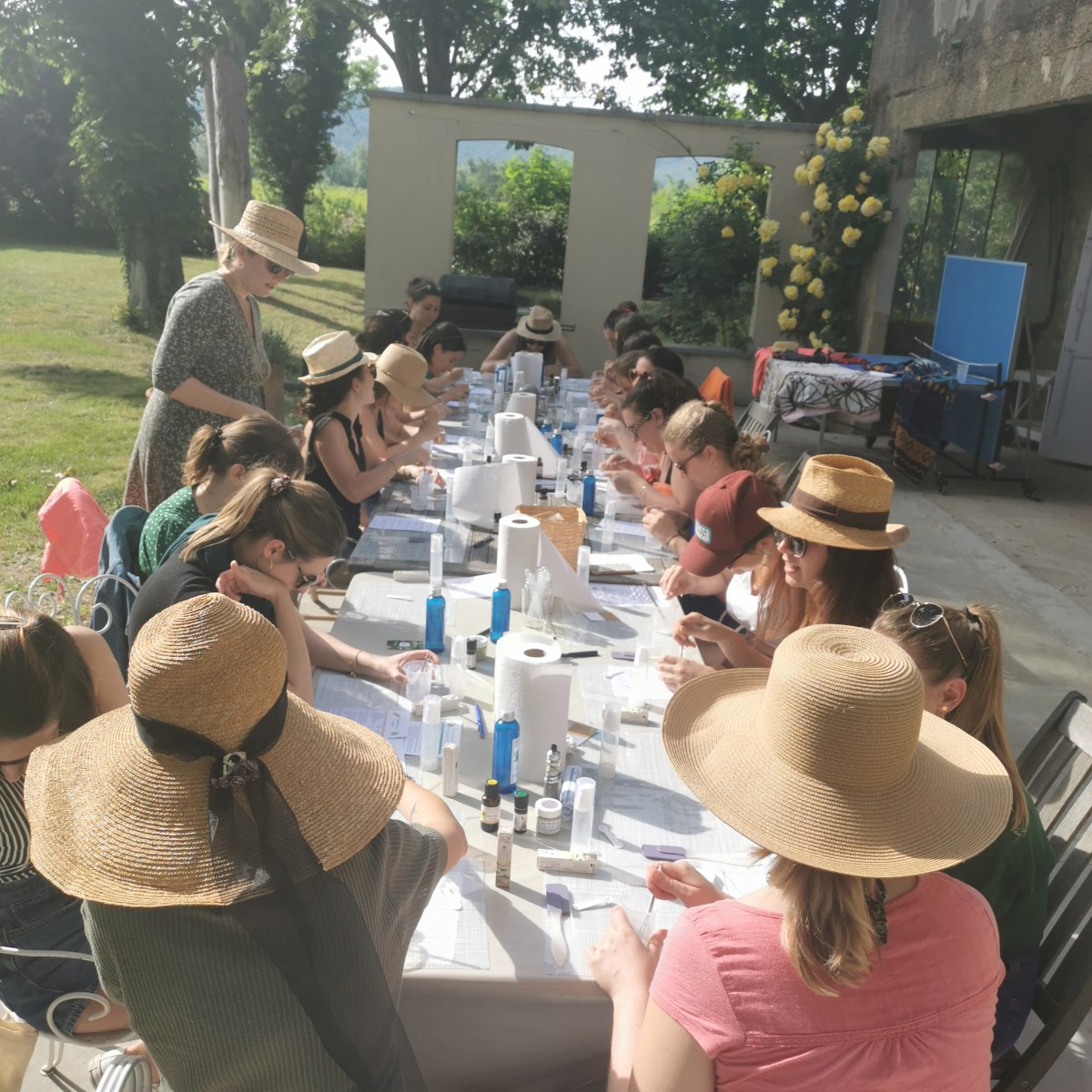 Atelier cosmétique : une idée d&rsquo;animation originale pour un EVJF en Drôme et&nbsp;Ardèche